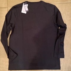 新品未使用　トミーヒルフィガー　ロンＴ　TOMMY HILFIGER 黒　長袖Ｔシャツの画像