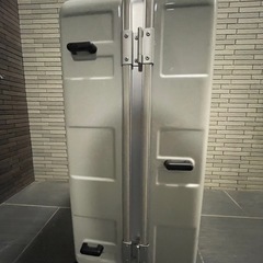 キャリーケースの画像