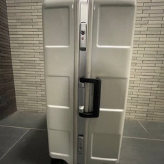 キャリーケースの画像