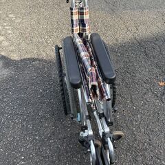 松永製作所製　車椅子AR-501 アルミ製多機能車いす　折りたたみ、背折れ、、介助ブレーキの画像