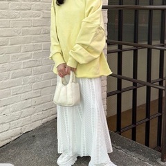 タグ付き　カスタネ　ヘビーウェイトオフショルピグメントスウェットの画像