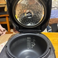 【中古】タイガー IH炊飯ジャー（5. 5合炊き）の画像