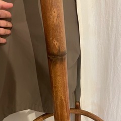 　木製　帽子掛け付きポールハンガーの画像