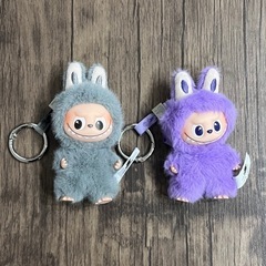 ラブブ ミニ(pin for love)2個セットの画像