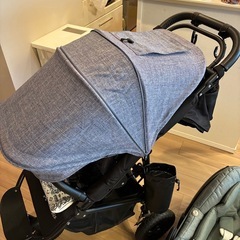 エアバギー ココプレミア メランジデニム マキシコシペブルプラス ノマドグリーン  セットの画像