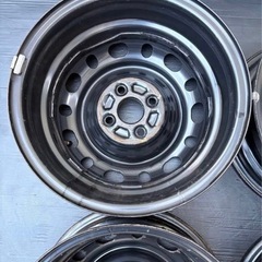 軽カスタム定番人気品‼️デミオ鉄チン 14×6J +45 ４本
⛰️の画像