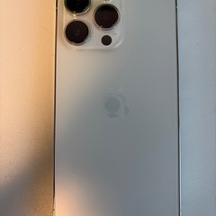 【美品】iPhone13pro ホワイト 256GBの画像