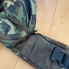 TushBaby    ダッシュベビー　ヒップシート 抱っこ紐 迷彩の画像