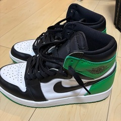 NIKE エアジョーダン1 の画像