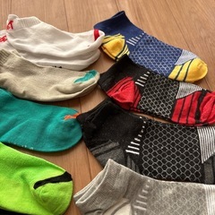 【新品未使用】ジュニア靴下17足　19-21cmの画像