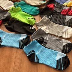 【新品未使用】ジュニア靴下17足　19-21cmの画像