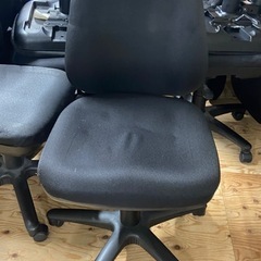 オフィスチェアの画像
