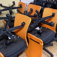 オフィスチェアの画像