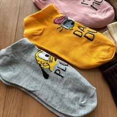【新品未使用】ジュニア靴下11足　18-20cmの画像
