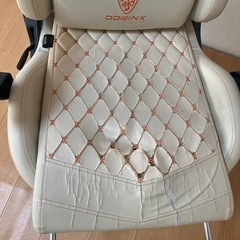 ゲーミングチェアの画像