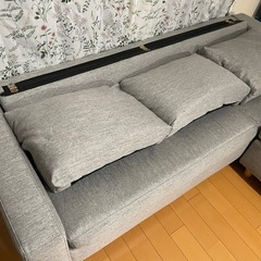 三人掛けソファー オットマン付き 美品の画像