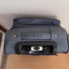 スーツケース　キャリーケース　布製の画像