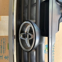 トヨタ　ライトエースノア　フロントグリルの画像