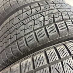 ４本セット　205/55R16 スタッドレスタイヤ　iG70の画像