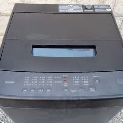 【美品・お届けも可能です】2024年製 アイリスオーヤマ 洗濯機 5.0kg ブラック IAW-T504-B ガチ落ち大水流洗浄 部屋干しモードの画像