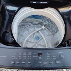 【美品・お届けも可能です】2024年製 アイリスオーヤマ 洗濯機 5.0kg ブラック IAW-T504-B ガチ落ち大水流洗浄 部屋干しモードの画像