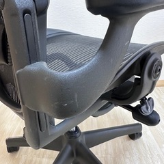 【引越し処分】ハーマンミラー アーロンチェア の画像