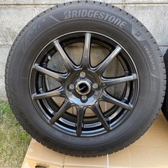 スタッドレスタイヤ、ホイル付き売ります②の画像