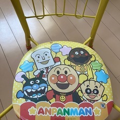 アンパンマンの椅子の画像