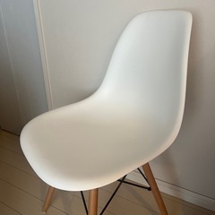 イームズシェルチェア　リプロダクトの画像