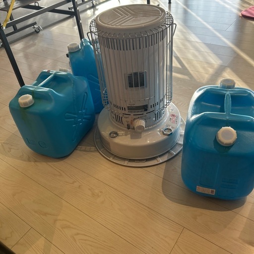 トヨトミ灯油ストーブ