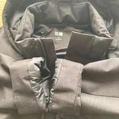 ユニクロ　ハイブリッドダウンコート　メンズ　XLの画像