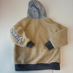 男の子上着130センチの画像