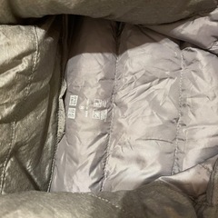UNIQLO ユニクロ ライトダウン ベスト レディース Mの画像