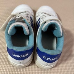 キズスニーカーNIKE 18cm無料の画像