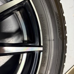YOKOHAMA 205/60R16 スタッドレス※タイヤのみ販売です。の画像