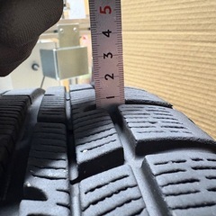 YOKOHAMA 205/60R16 スタッドレス※タイヤのみ販売です。の画像