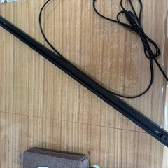 見守りカメラ キューブ＋専用ダクトレール変換プラグセットの画像