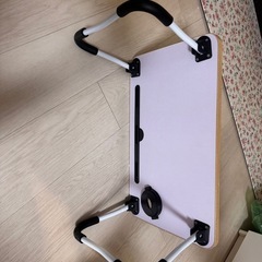 スリコ　折りたたみテーブルの画像