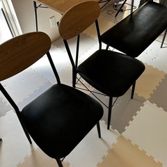 ダイニングテーブル・チェアセット
の画像
