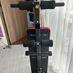 トレーニングベンチをお譲りします。 腹筋・背筋・ダンベル運動などに使えるタイプです。の画像