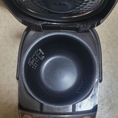 炊飯器の画像