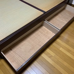 中古　セミダブル畳ベッドの画像