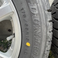 スタッドレスタイヤ  175/65R15 ホイール付の画像
