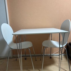 ダイニングテーブル　チェア2脚セットの画像