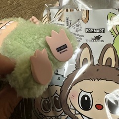 ラブブ　【旧シリーズ】マカロンシリーズ　写真の子の画像