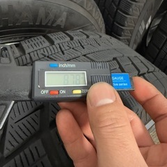 VOXY,NOA,ステップワゴン.スタッドレスタイヤYOKOHAMAの画像