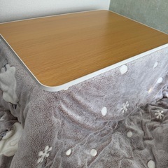 こたつ(冬はこたつ付き、夏は毛布なしでテーブルとしてお使いできます！)本日受取可能な方優遇！の画像