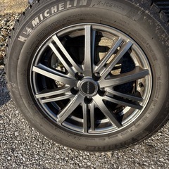 プリウス30系、35系スタッドレスの画像