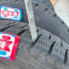 ダイハツ ウェイク スタッドレスタイヤ(ホイール付き)の画像