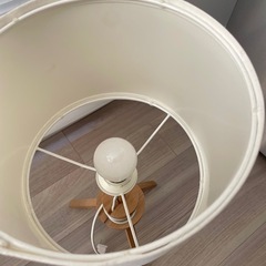 IKEA LAUTERS テーブルランプ(電球付き)の画像